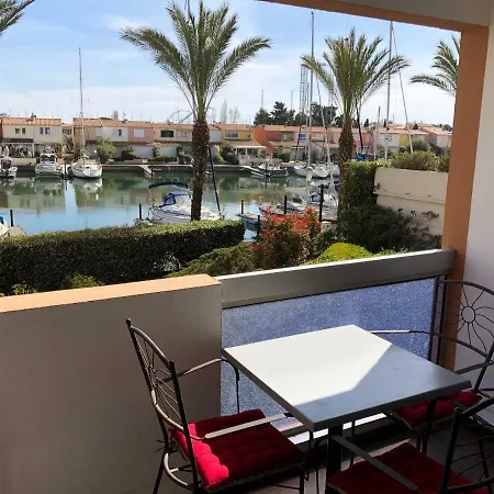 Cap Capistol Le Cap D'agde Vue Port アパート