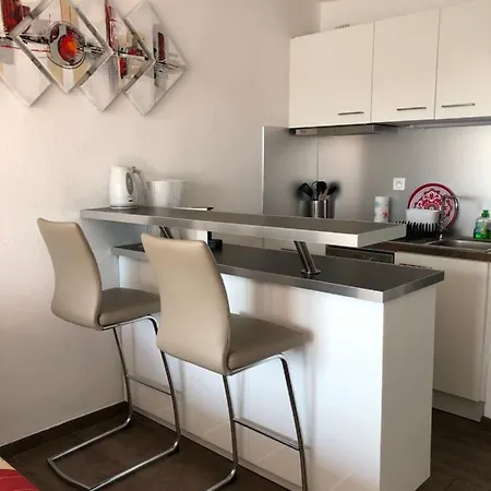 Cap Capistol Le Cap D'agde Vue Port * آجد